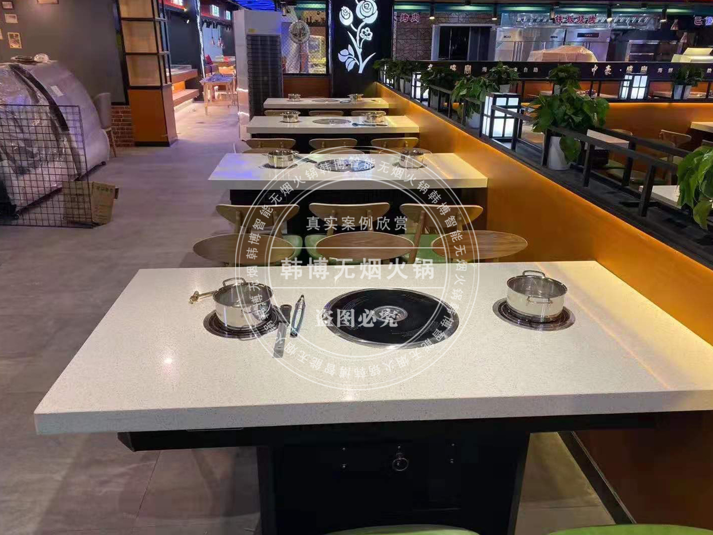 無煙燒烤桌有哪些特點(diǎn)？為啥燒烤店生意比燒